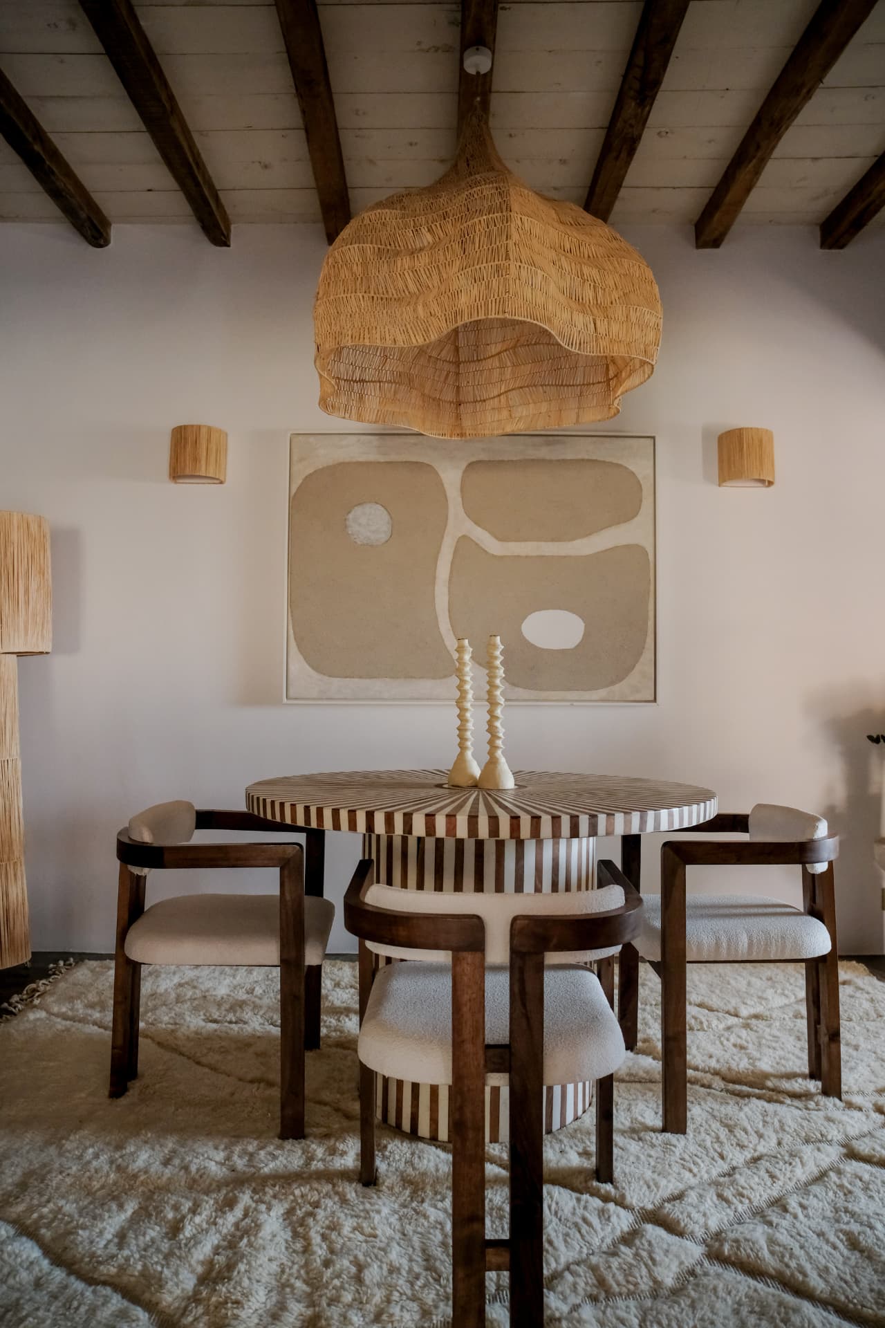 Living, interior detail